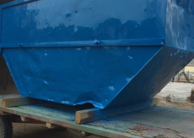 Kavips Sandblasting scrap iron bin rust removed and repainted